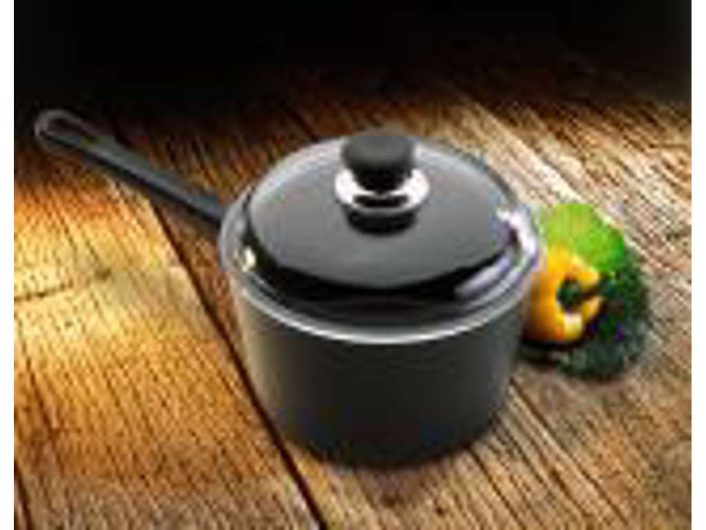 Non-stick kasserolle med låg 2, 5 liter