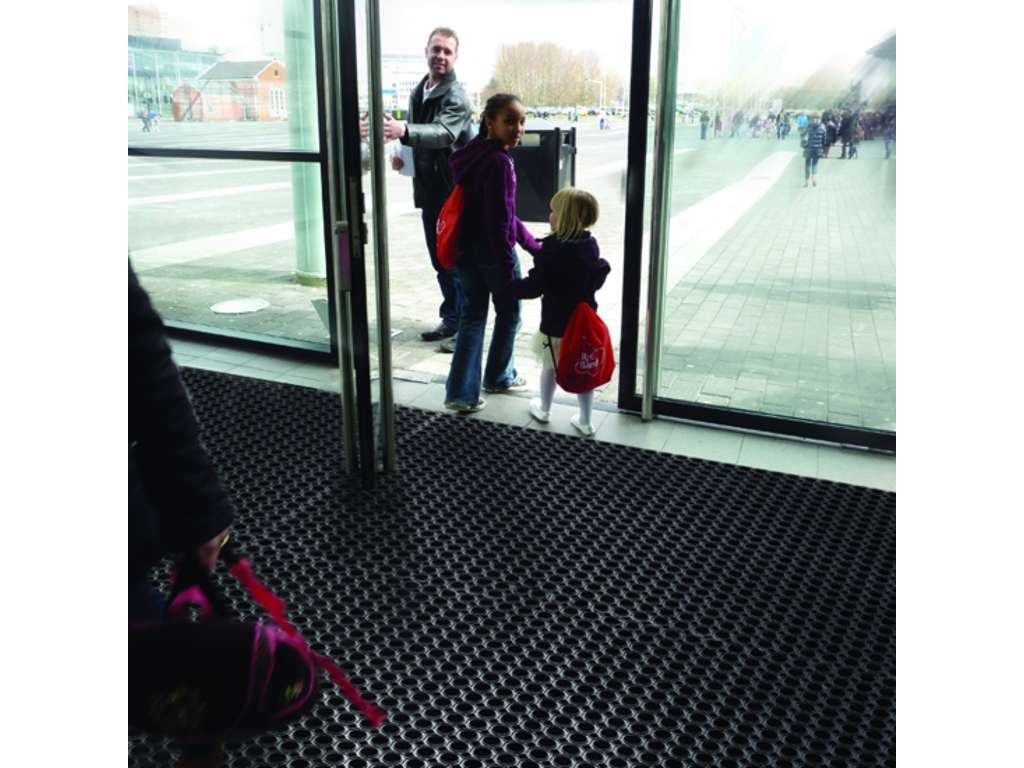 Gummimåtte uden kant