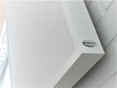 Lydisolerende væg- og loftplade HVID 90 x 60 x 4cm á 4 stk.